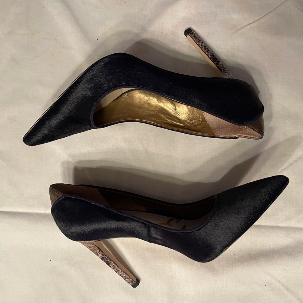 High heeled pumps, by Sam Endelman. Size 8 1/2.